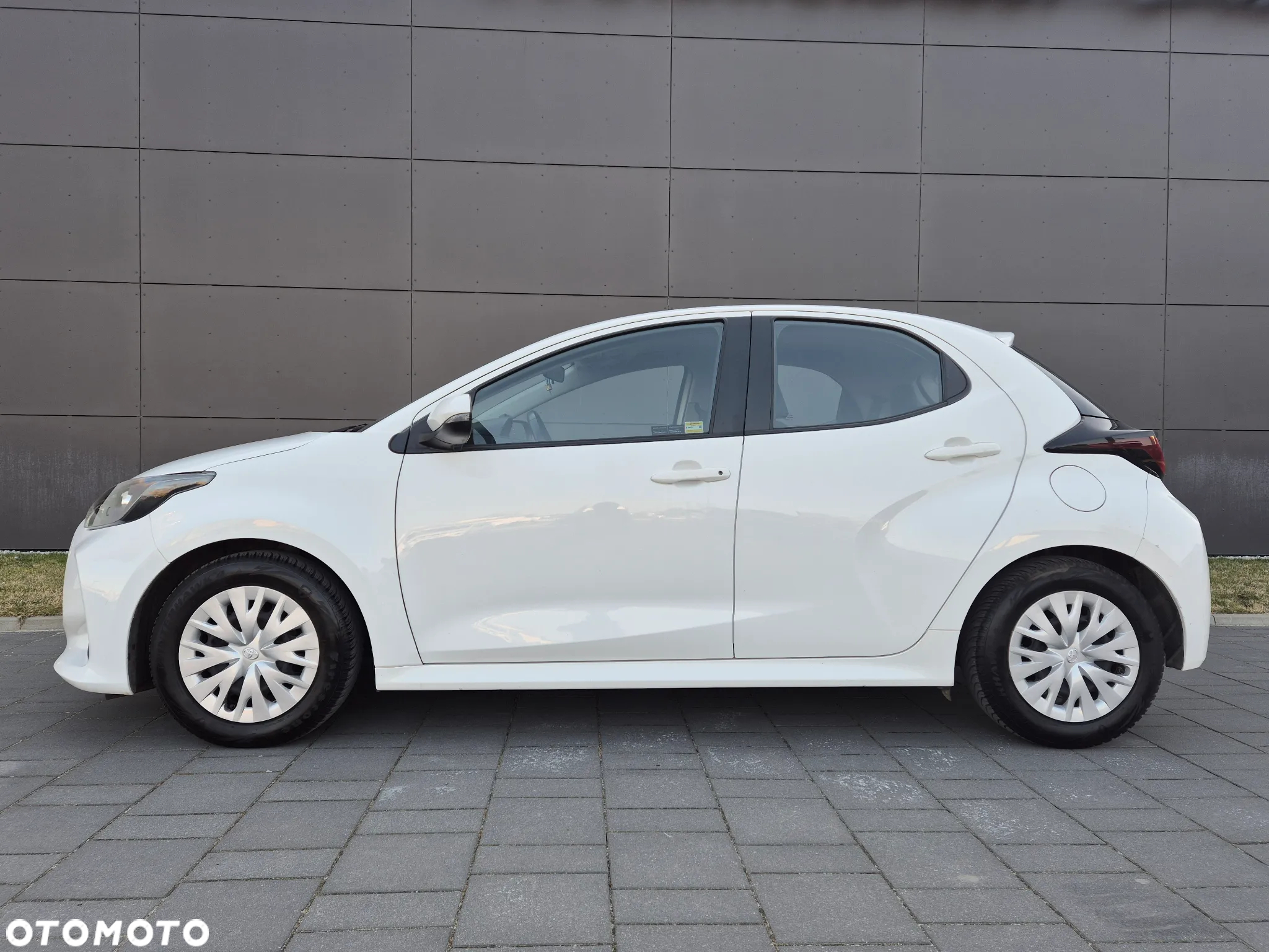 Toyota Yaris 1.0 Comfort - 4