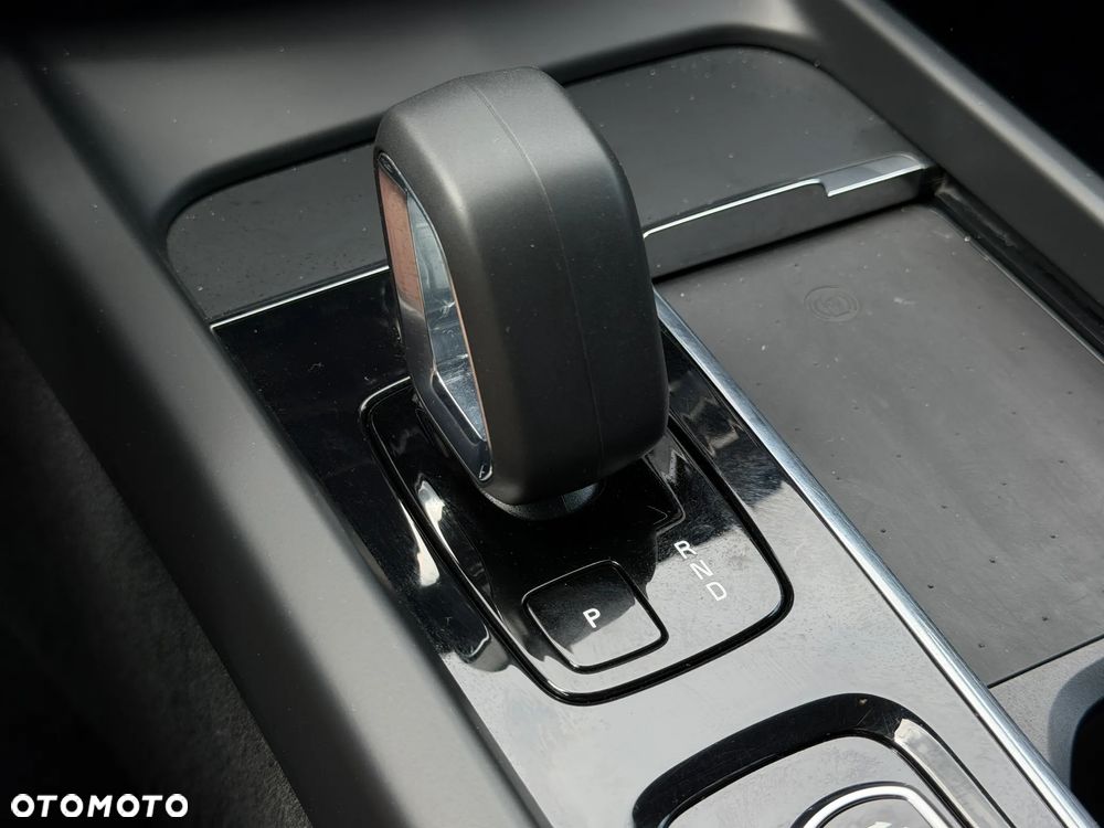 Volvo XC 60 B5 B AWD Core - 19