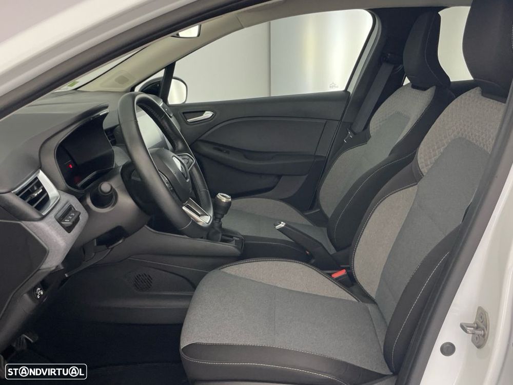 Renault Clio 1.0 TCe Evolution Bi-Fuel - 11