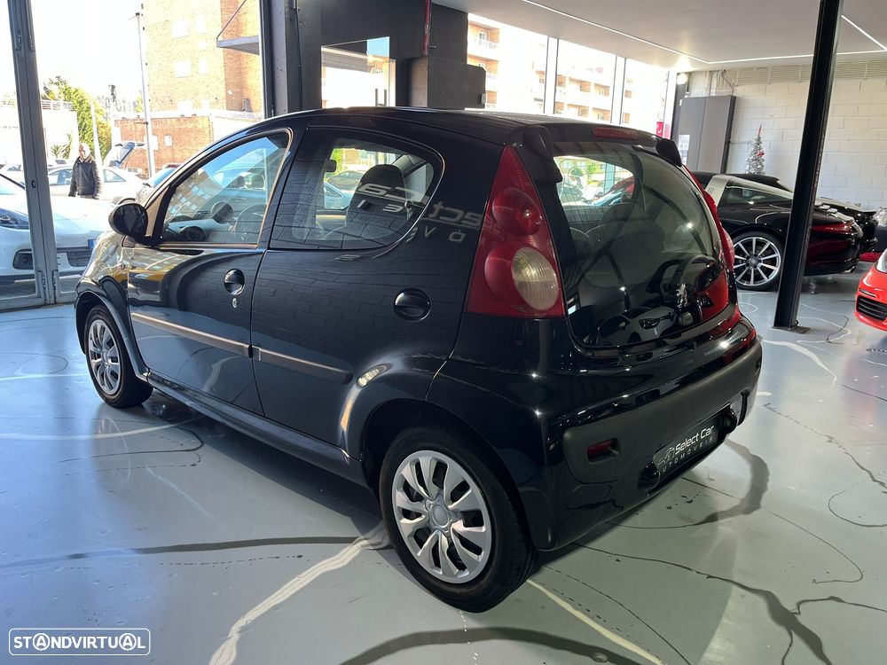Peugeot 107 1.0 Urban - 6