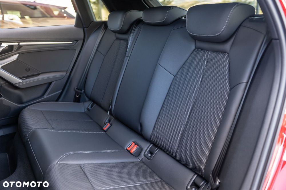 Audi A3 Sportback - 16