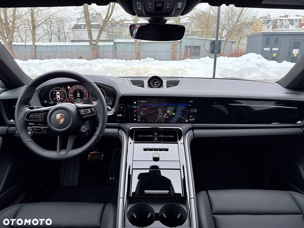 Porsche Panamera - 23