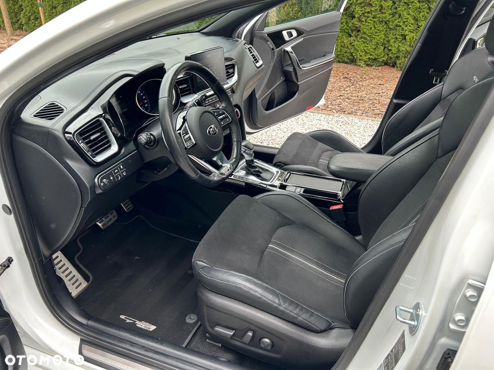 Kia ProCeed 1.6 CRDi 128 Spirit - 27