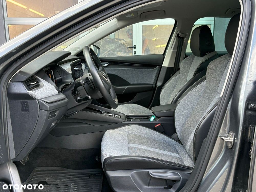 Skoda Octavia 2.0 TDI Selection DSG - 12