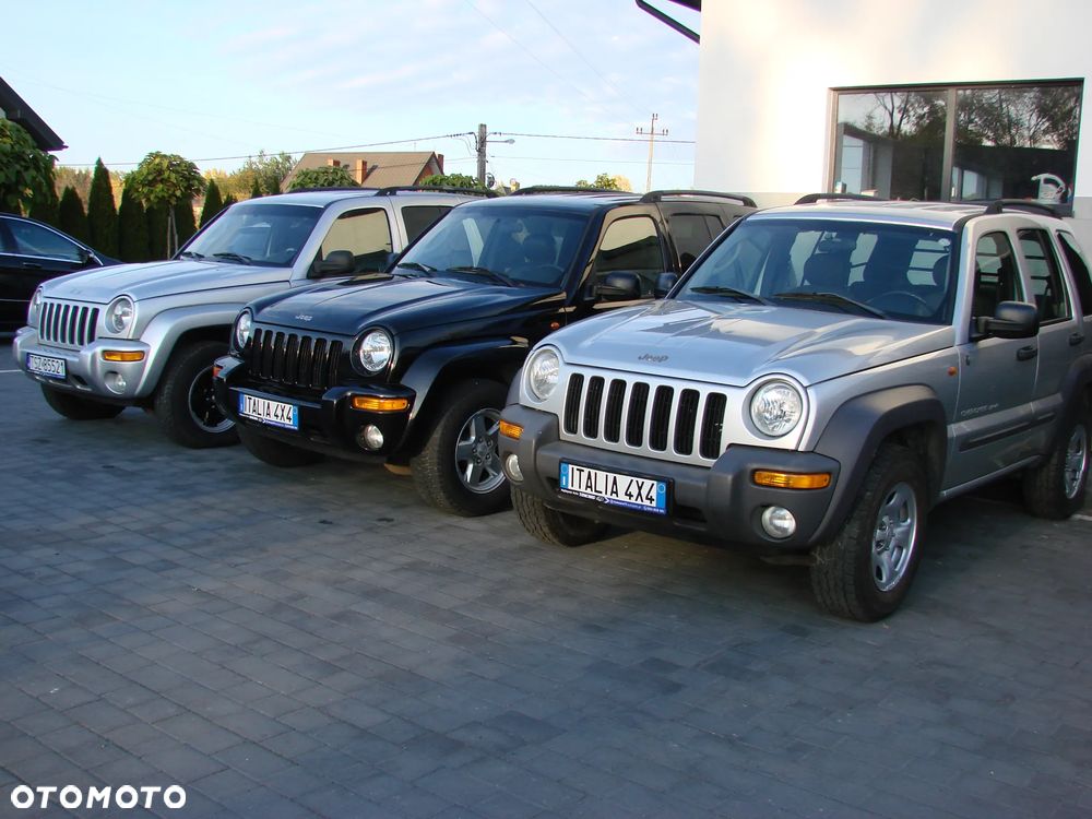 Jeep Cherokee 2.8 CRD Exclusive - 20