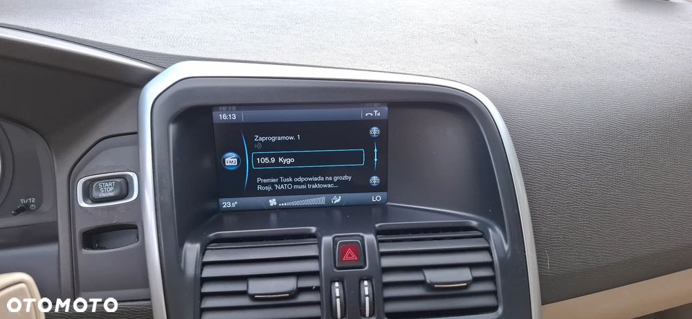 Volvo XC 60 3.2 AWD Kinetic - 24