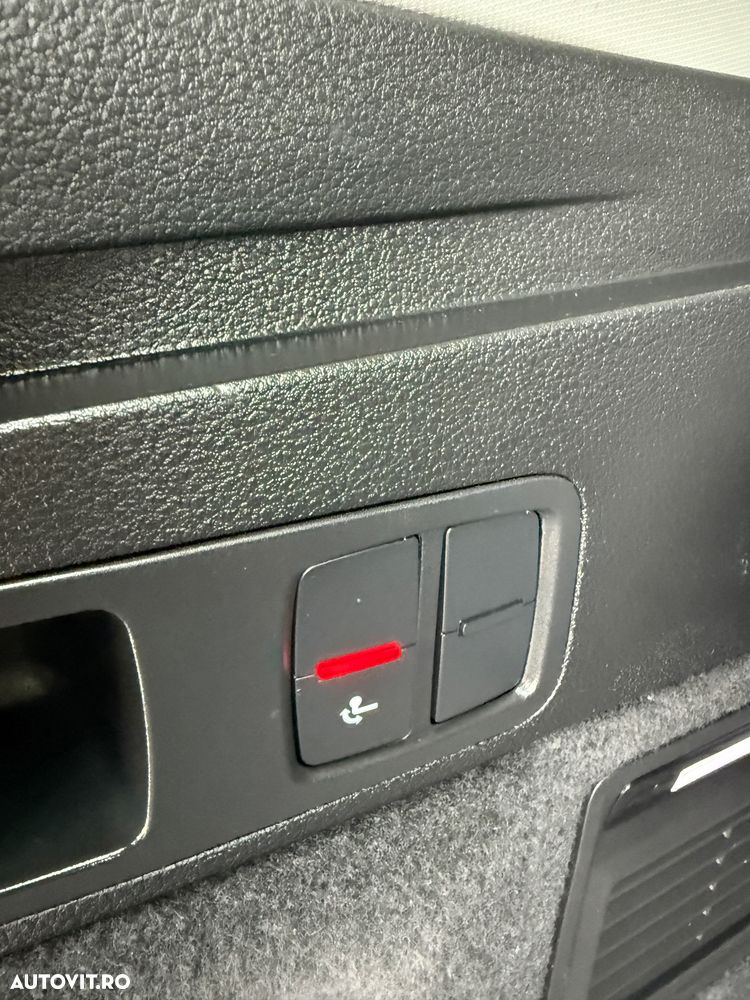 Audi Q5 2.0 40 TDI quattro S tronic Sport - 16