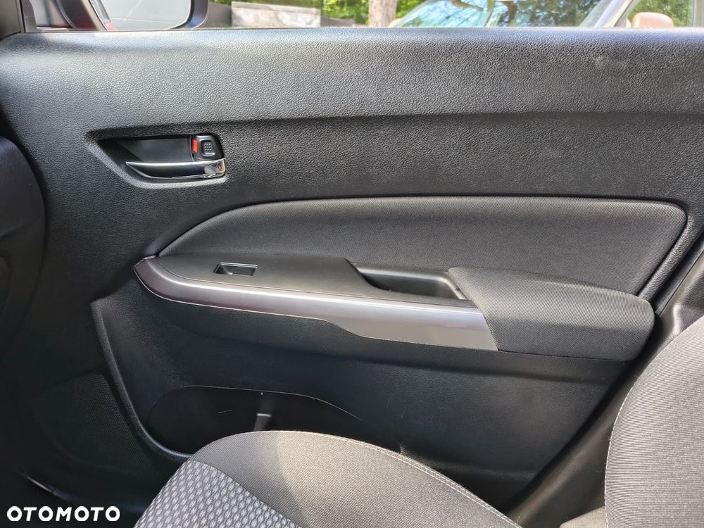 Suzuki Vitara 1.4 Boosterjet SHVS Premium 4WD - 26