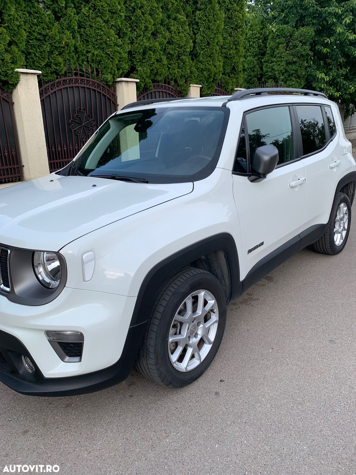 Jeep Renegade 1.3 T-GDI 4xe PLUG-IN Hybrid Automatik Summit - 1