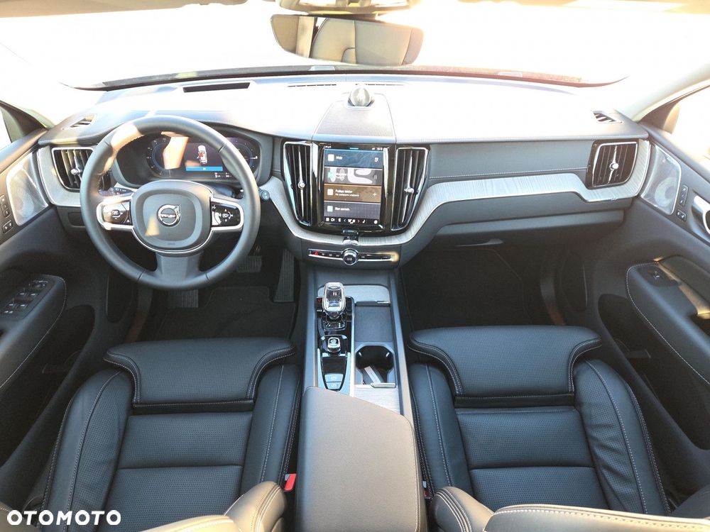 Volvo XC 60 T8 AWD Ultra Bright - 10