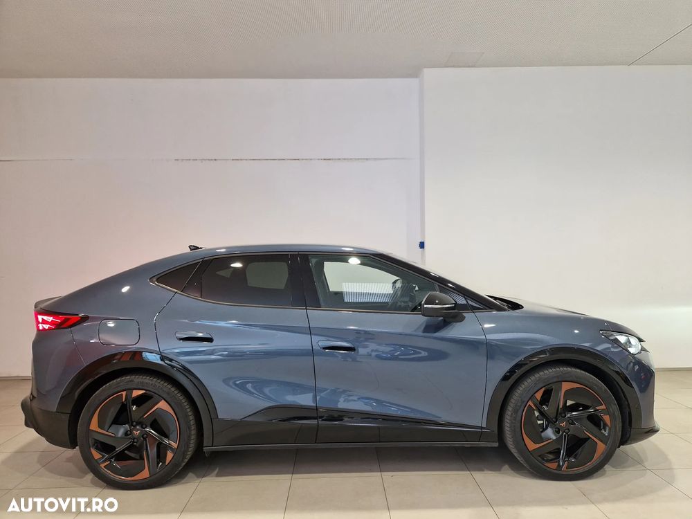 Cupra Tavascan - 6