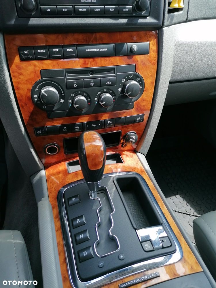 Jeep Grand Cherokee 5.7 V8 HEMI Automatik Overland