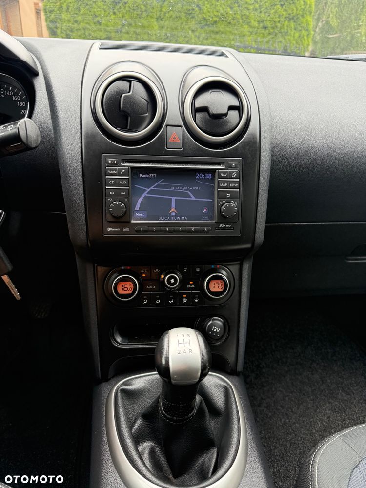 Nissan Qashqai 1.6 Tekna - 22
