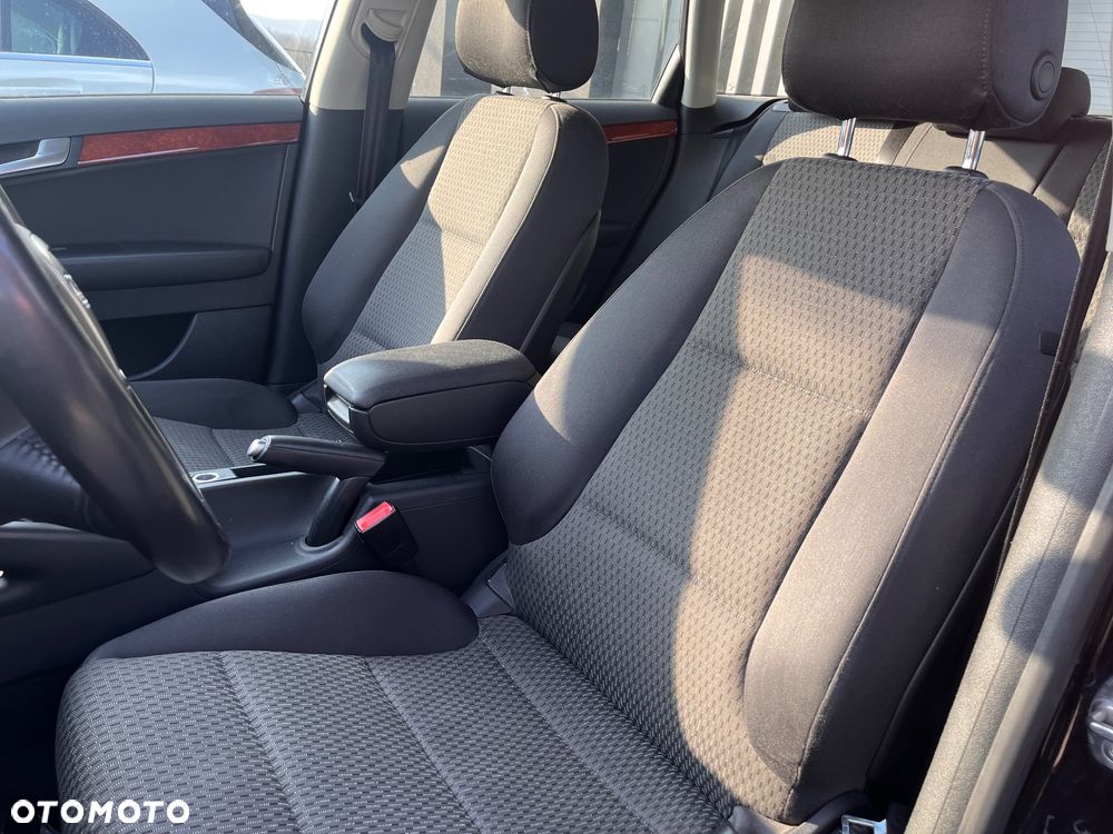 Audi A3 Sportback 1.6 TDI DPF Ambiente - 20