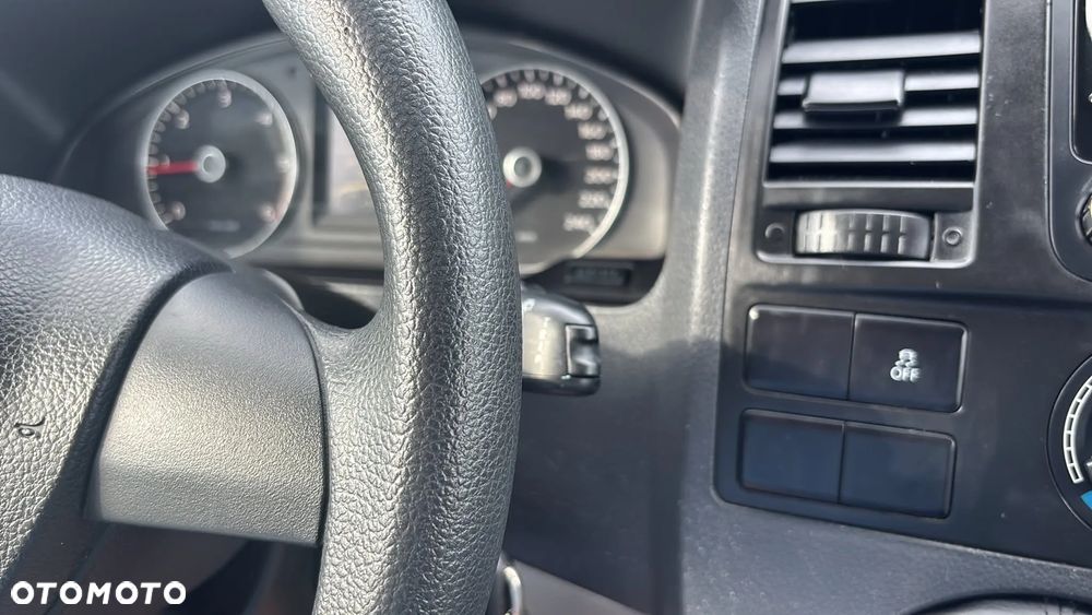 Volkswagen Transporter T5 - 14