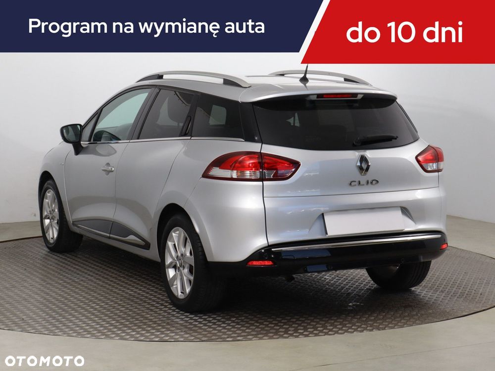 Renault Clio - 6