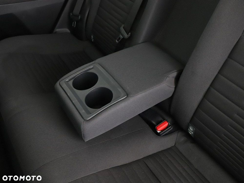 Toyota Auris Hybrid 135 Comfort - 37