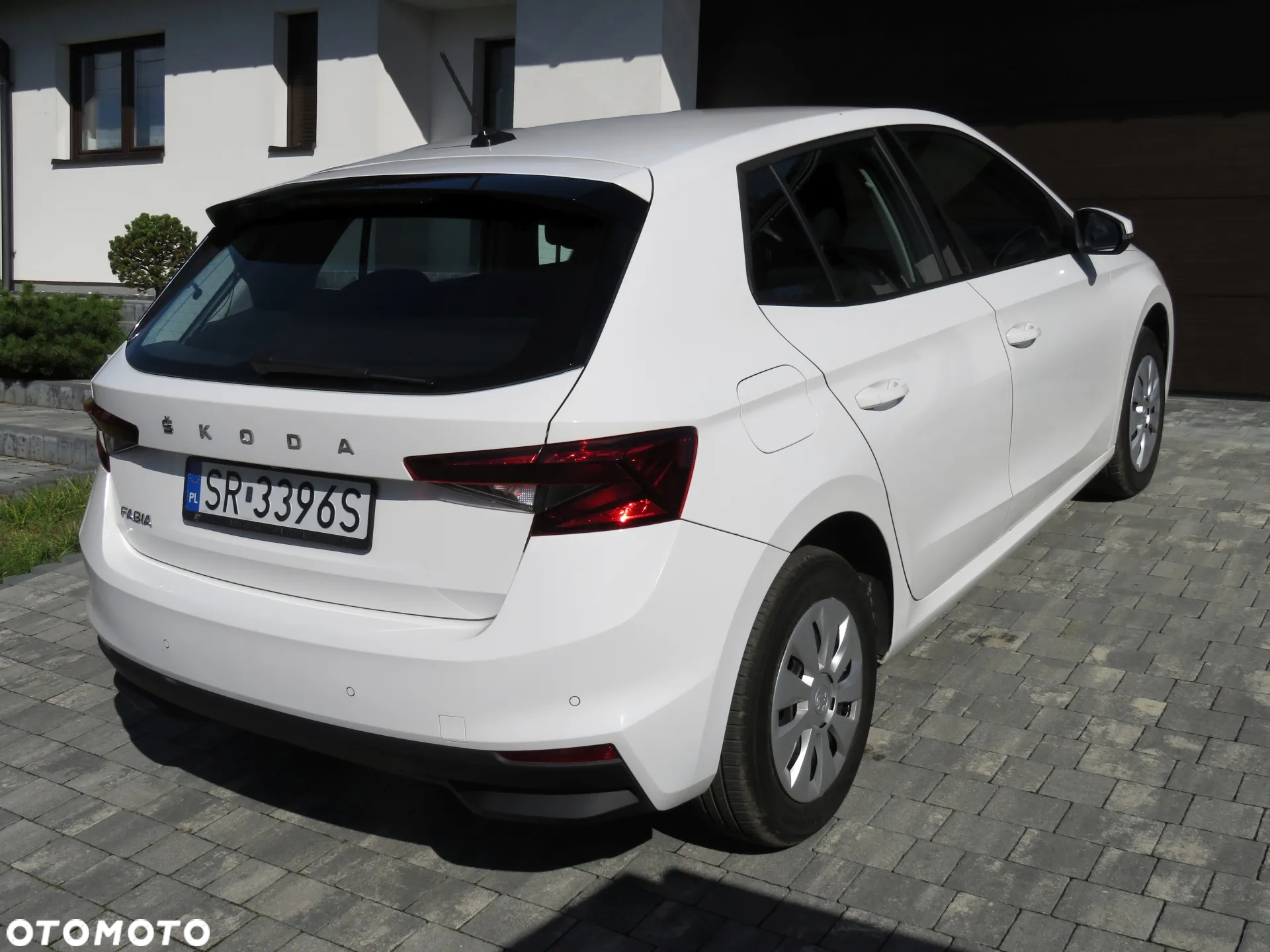 Skoda Fabia 1.0 Active - 4