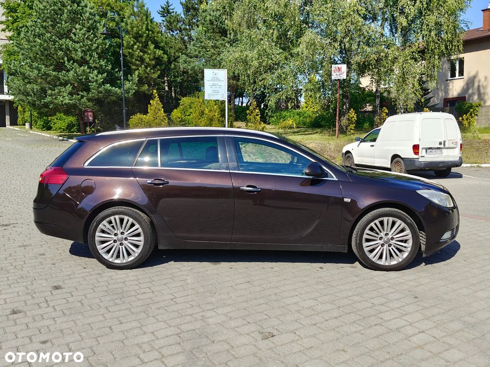 Opel Insignia 2.0 CDTI - 9