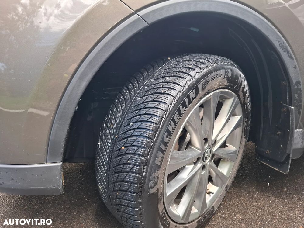 Toyota RAV4 2.5 VVT-i 4x4 Luxury - 3
