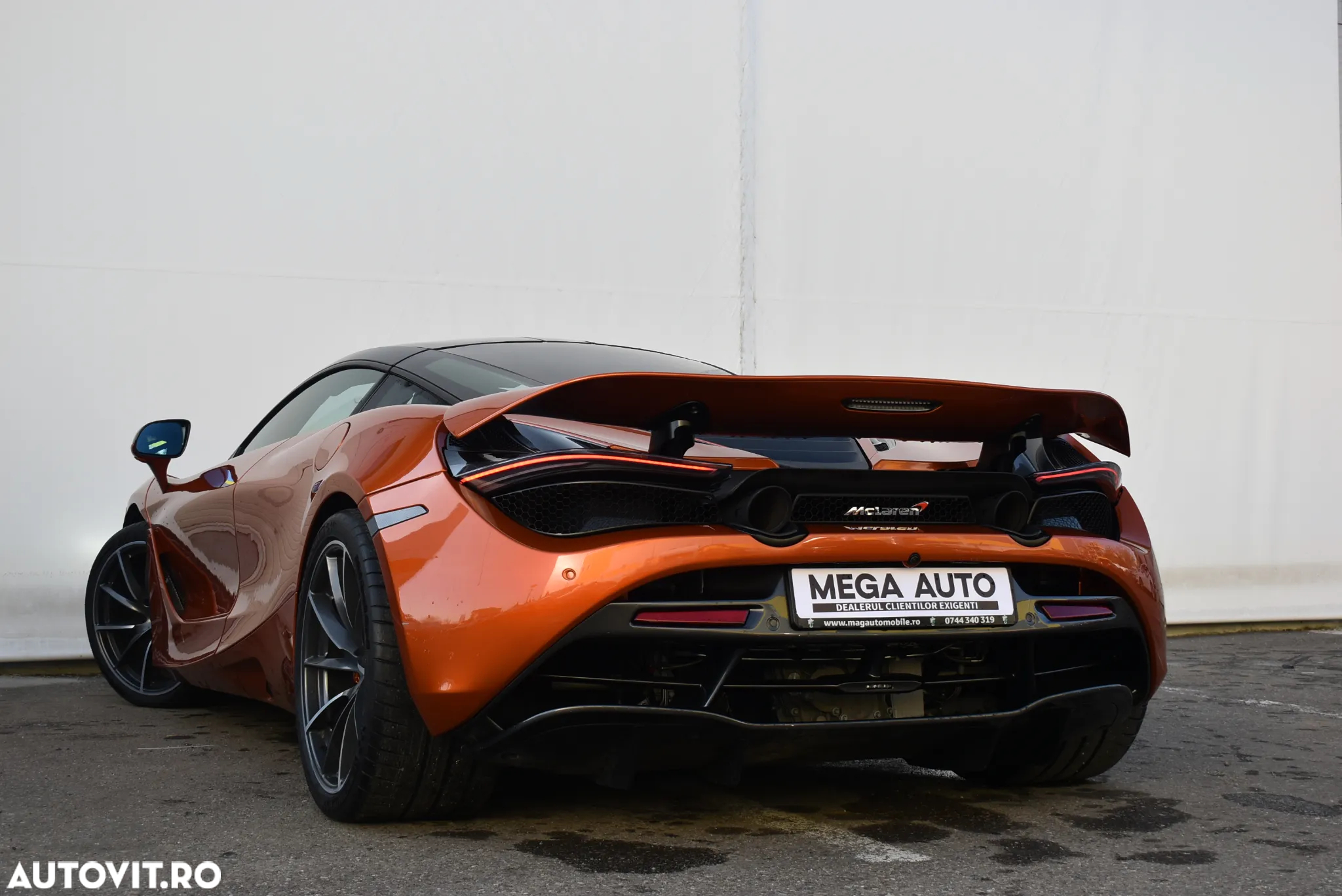 McLaren 720S - 4