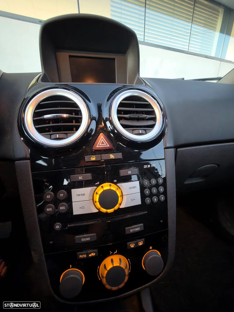 Opel Corsa 1.2 inTouch - 9