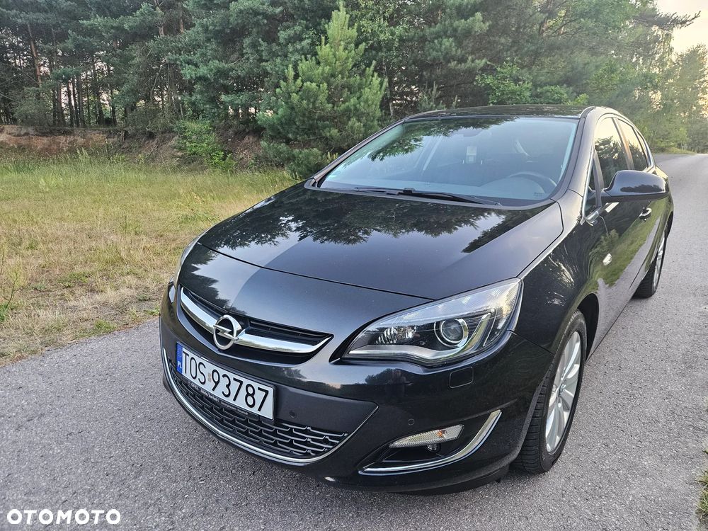 Opel Astra 2.0 CDTI Exklusiv - 10