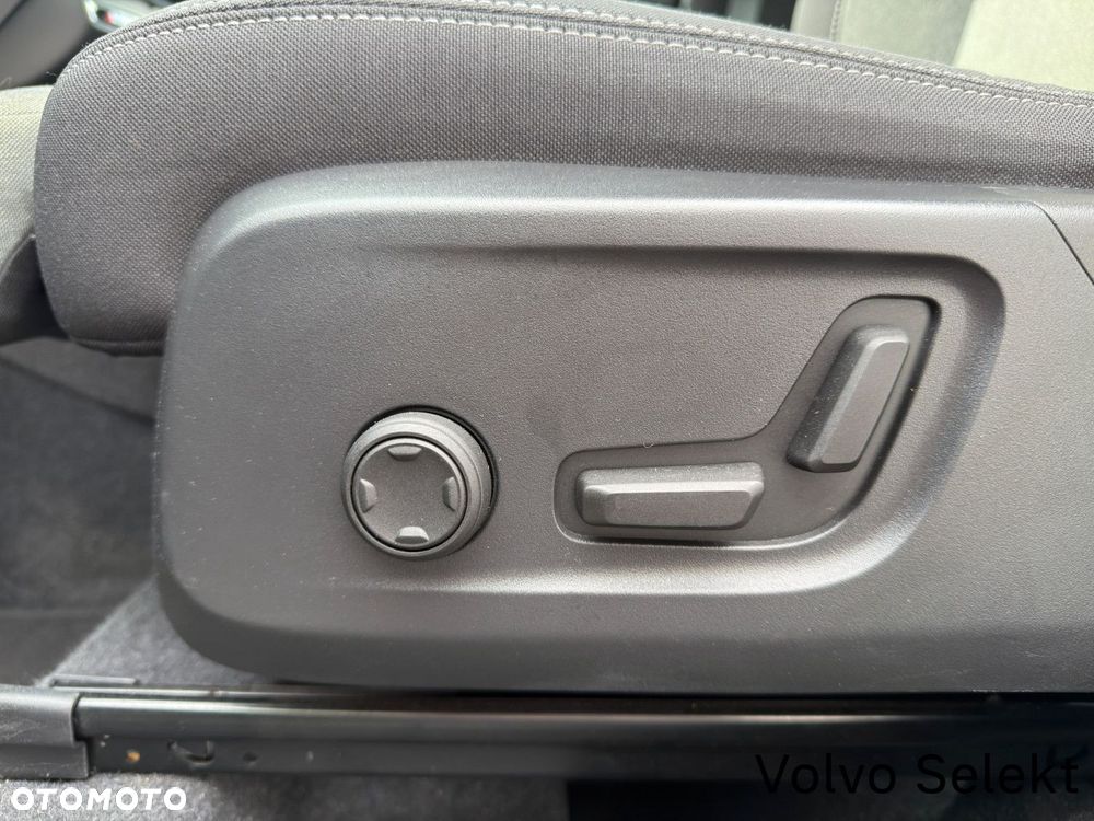 Volvo XC 40 - 15