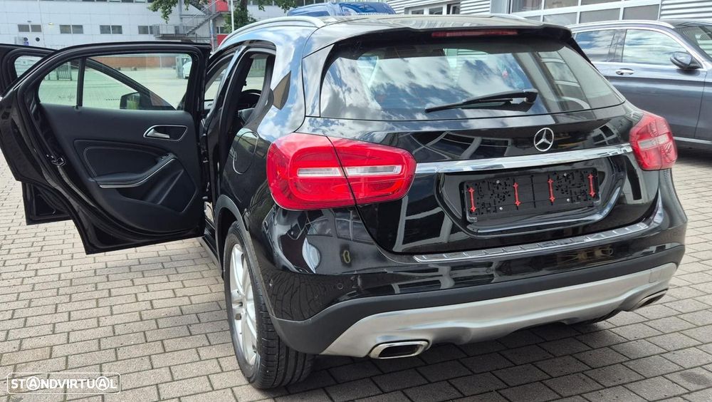 Mercedes-Benz GLA 180 d Urban Aut. - 3