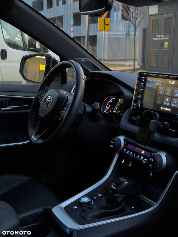 Toyota RAV4 2.5 Hybrid Black Edition by JBL 4x4 - 21