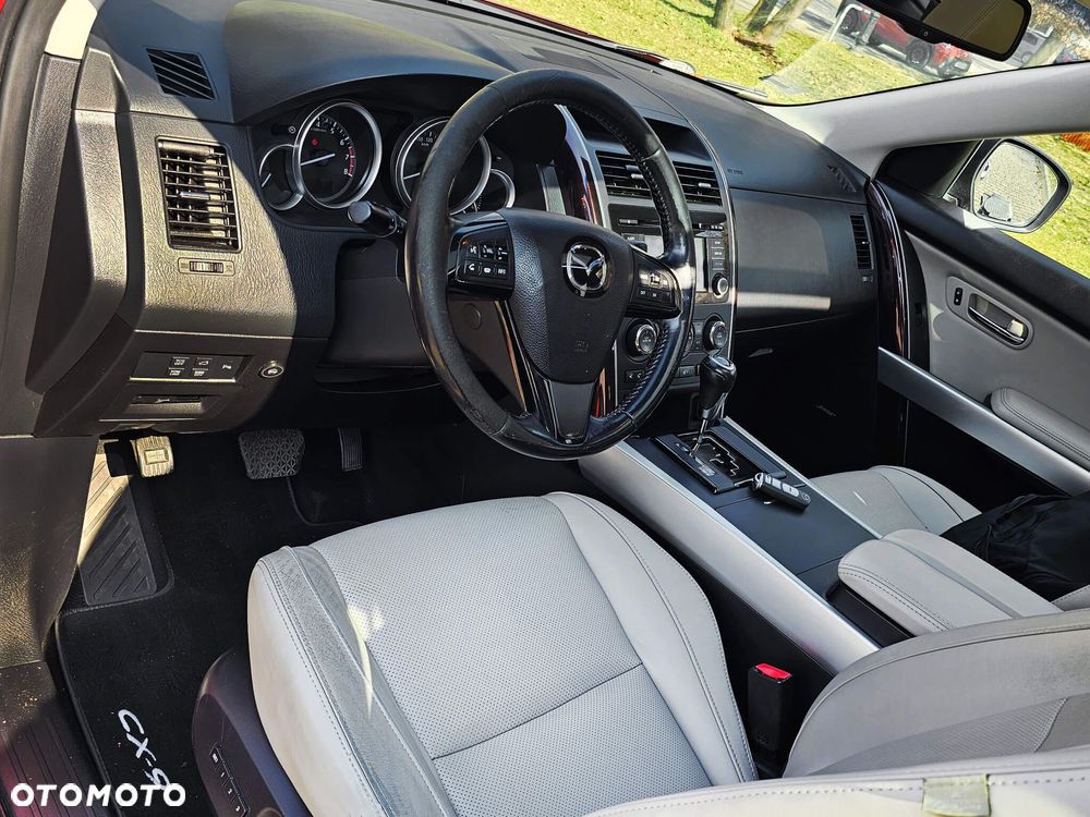 Mazda CX-9 - 12