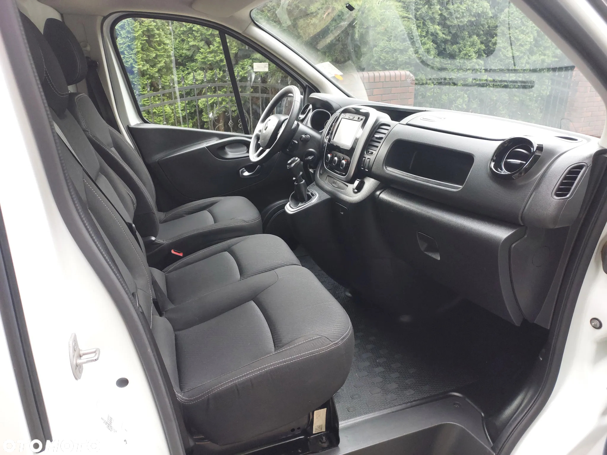 Renault Trafic - 7