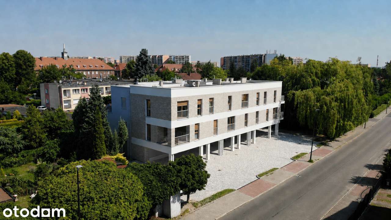 Apartament w centrum z tarasem na ostatniej kondygnacji i ogrodem