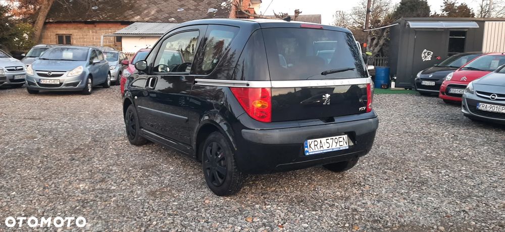 Peugeot 1007 - 9