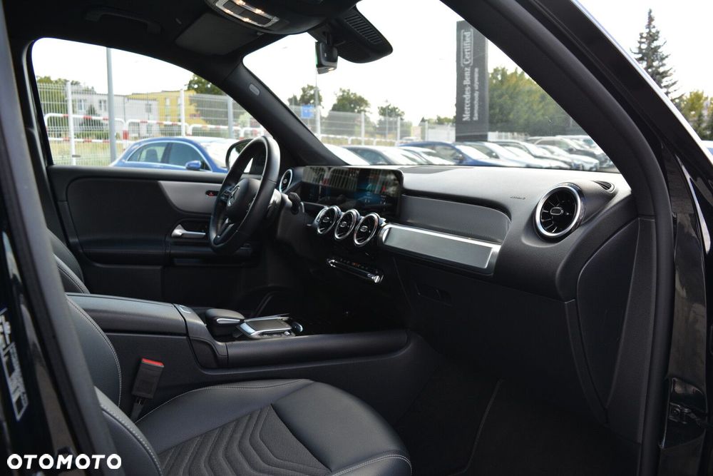 Mercedes-Benz GLB 200 Style 7G-DCT - 20