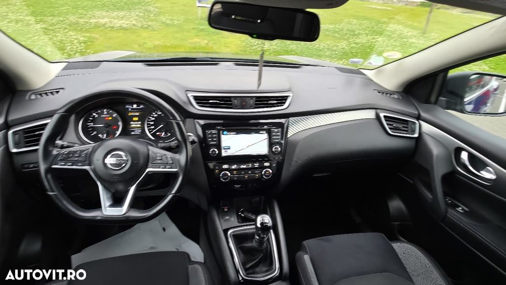 Nissan Qashqai 1.5 DCI N-Connecta - 11