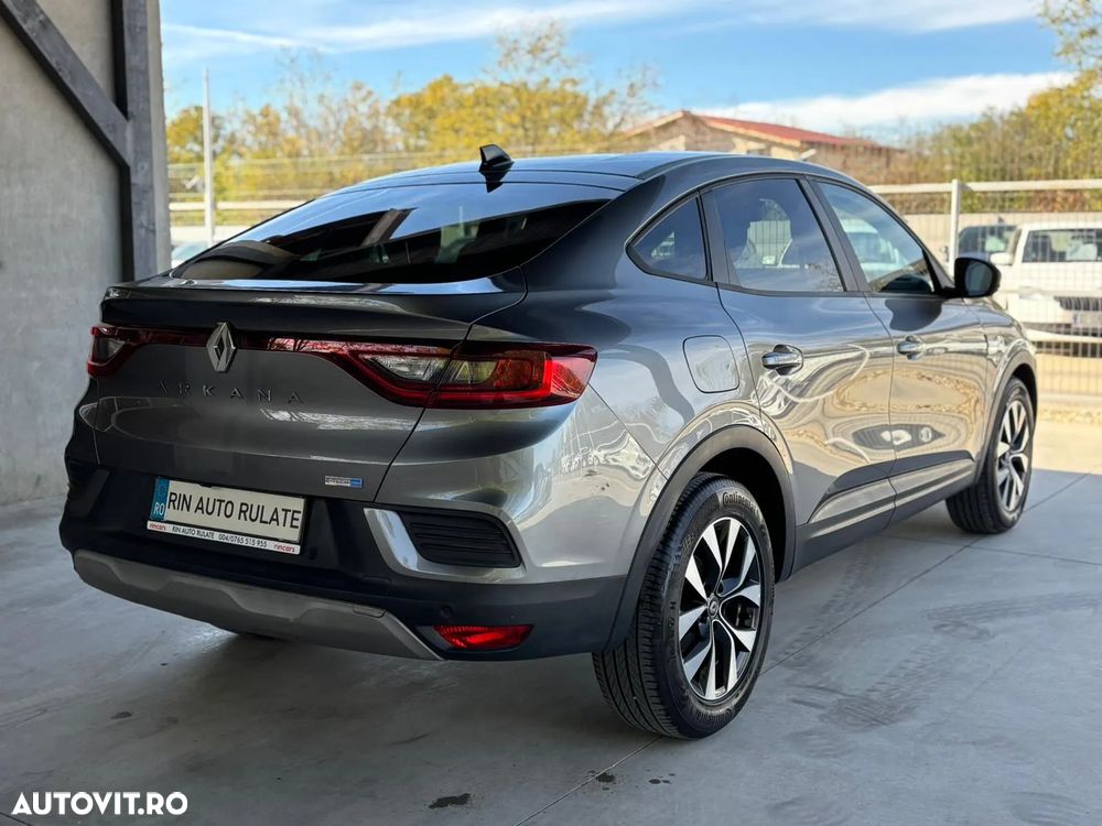 Renault Arkana E-TECH 145 Evolution - 9