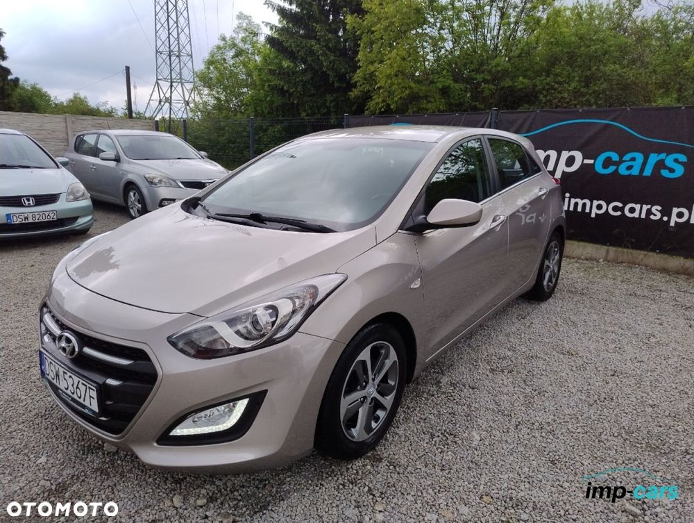 Hyundai i30 - 16