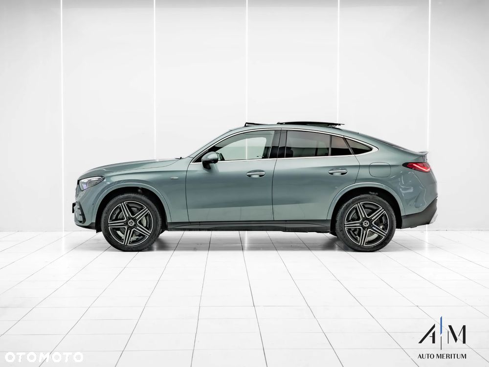 Mercedes-Benz GLC 300 e PHEV 4-Matic AMG Line - 8