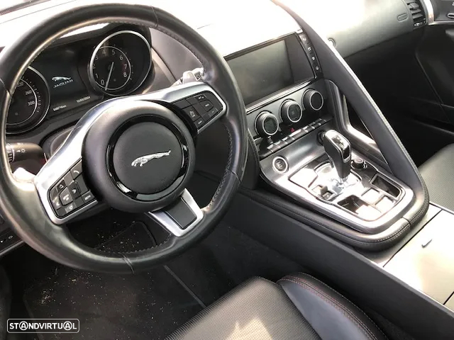 Jaguar F-Type 2.0 i4 R-Dynamic - 14