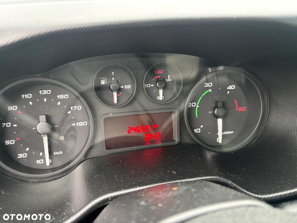 Iveco IVECO DAILY KILKA SZTUK 35C13,35C14,35C15 35C17 NOWA ZABUDOWA WYWROT KIPER FAKTURA VAT - 9