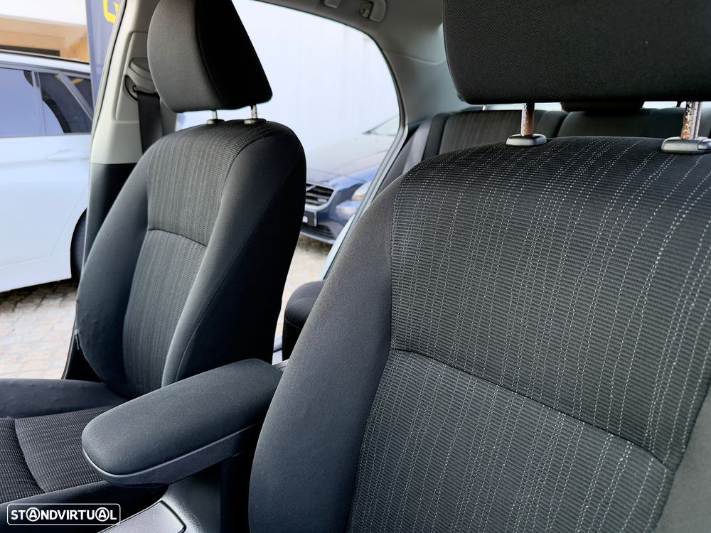 Toyota Corolla 1.4 D-4D - 39