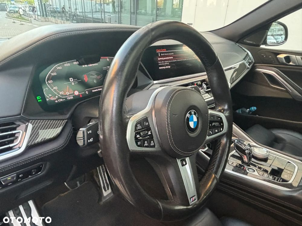 BMW X6 M50i - 39