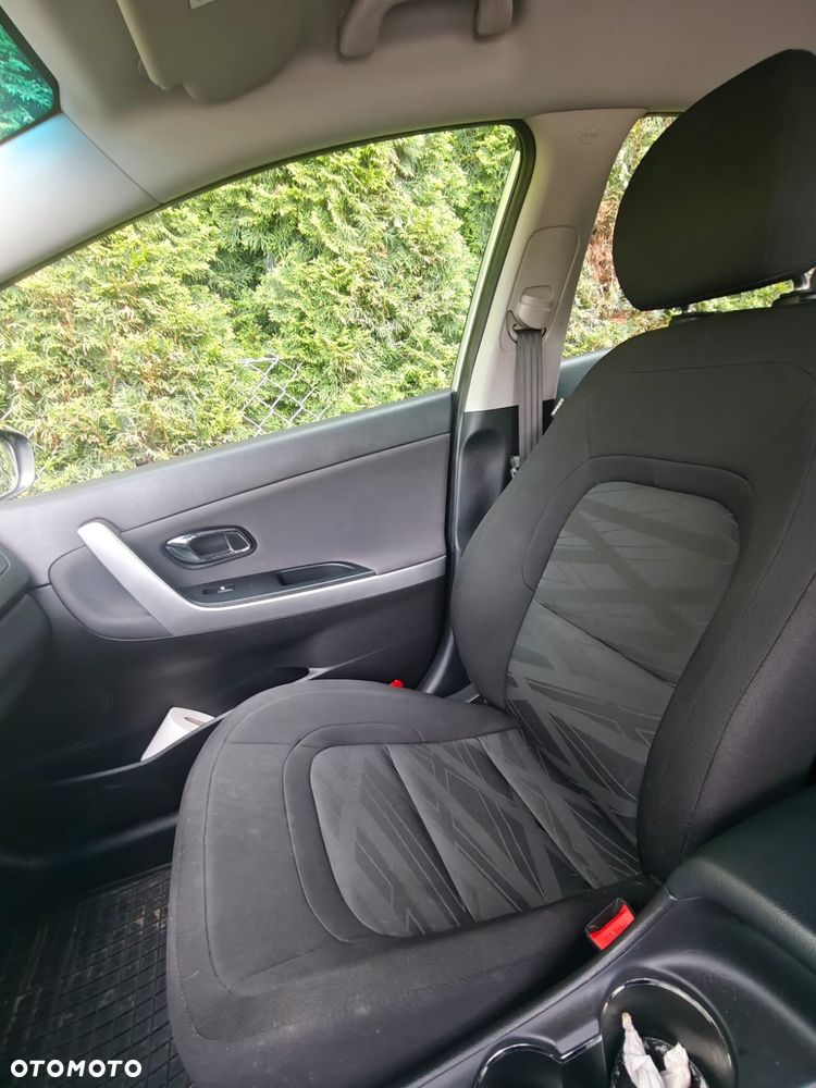 Kia Ceed 1.6 CRDi M - 9