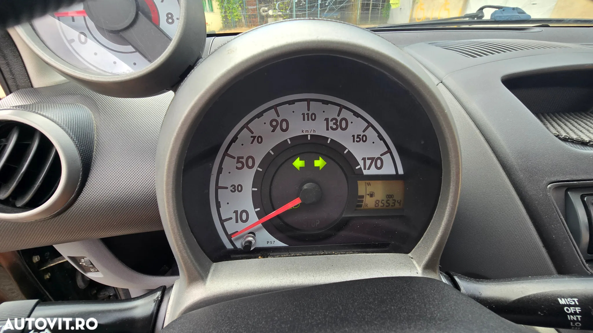 Peugeot 107 - 8