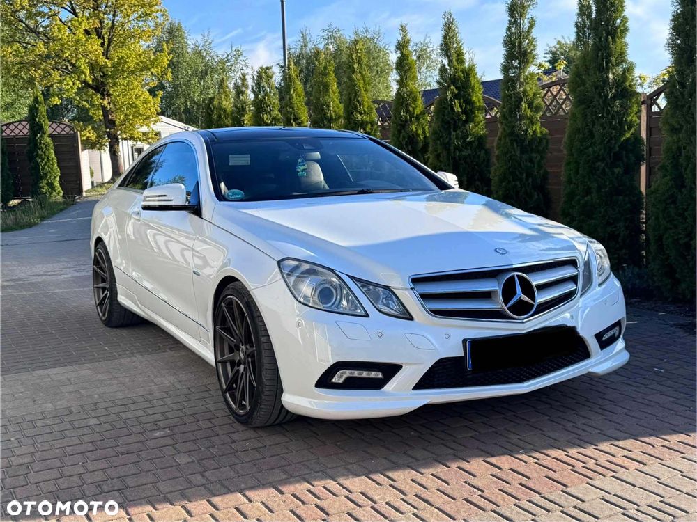 Mercedes-Benz Klasa E ver-200-cgi-blueefficiency - 1