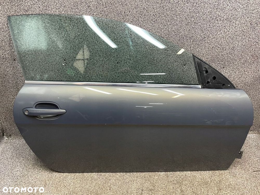 Drzwi prawy przod przednie 440 440/7 STRATUS METALLIC BMW E63 E64 90umAl - 2