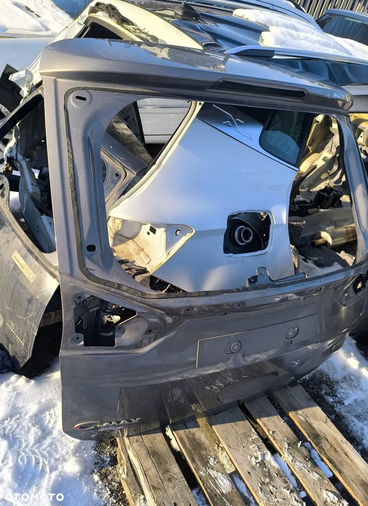 klapa tył bagażnika ford C max 10> - 3