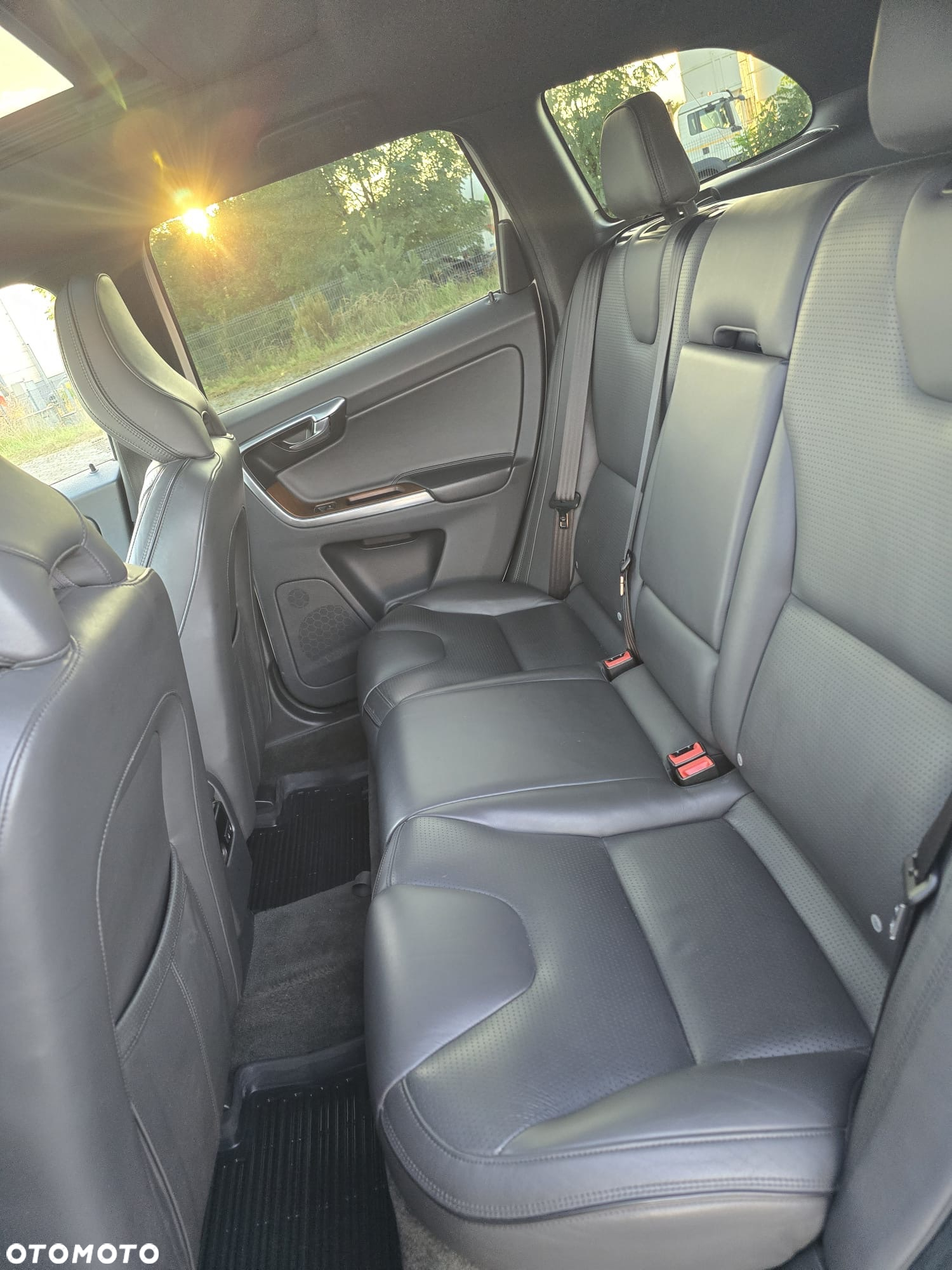 Volvo XC 60 - 24