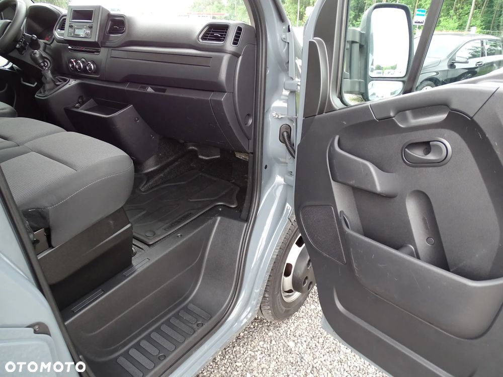 Renault MASTER  SKRZYNIA na bliźniaku - 18